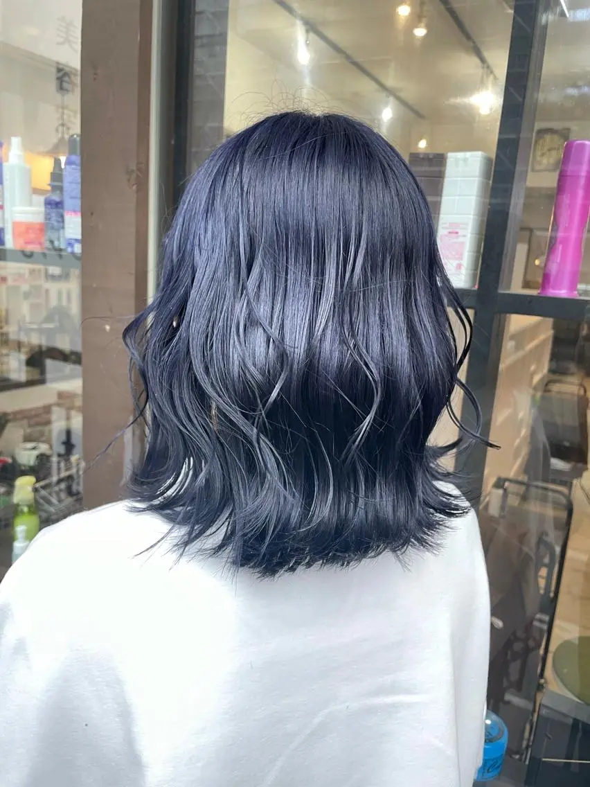 セミロング カラー ヘアアレンジ ブルーカラー ネイビーカラー 韓国風ヘア 🦋高瀬寛菜🦋 韓国/ブリーチのヘアスタイル