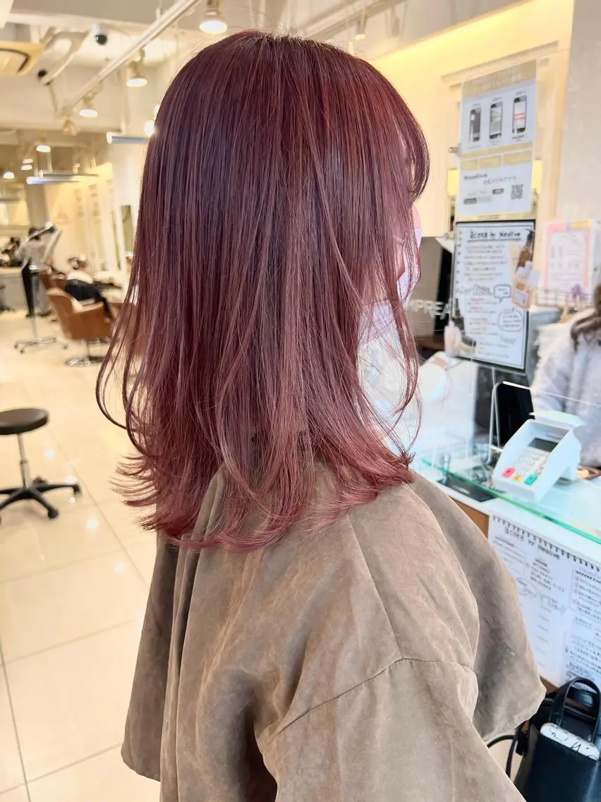 セミロング カラー ヘアアレンジ ヘアカラー ハイトーンピンク🍑 ブリーチ🍑RINAのヘアスタイル