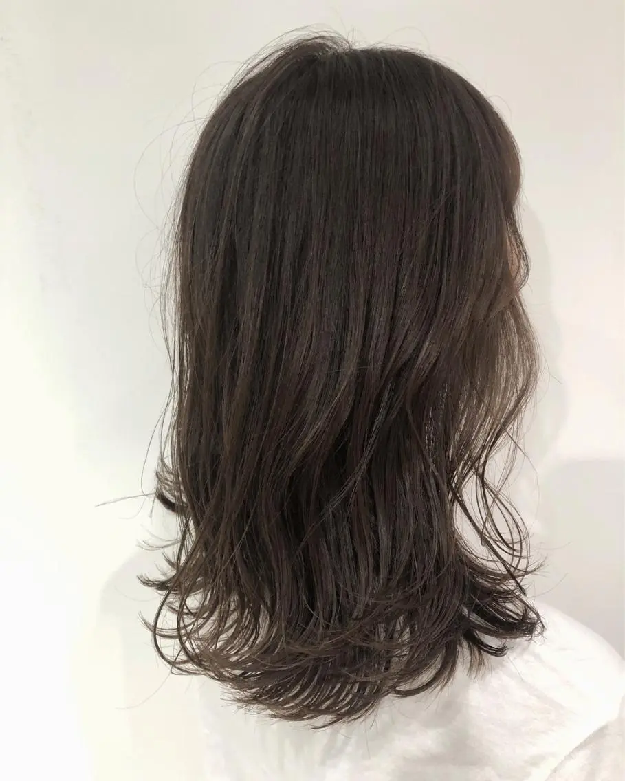 ミディアム カラー ブラウンカラー モカブラウン 🍊新宿南口🍊 ERINAのヘアスタイル