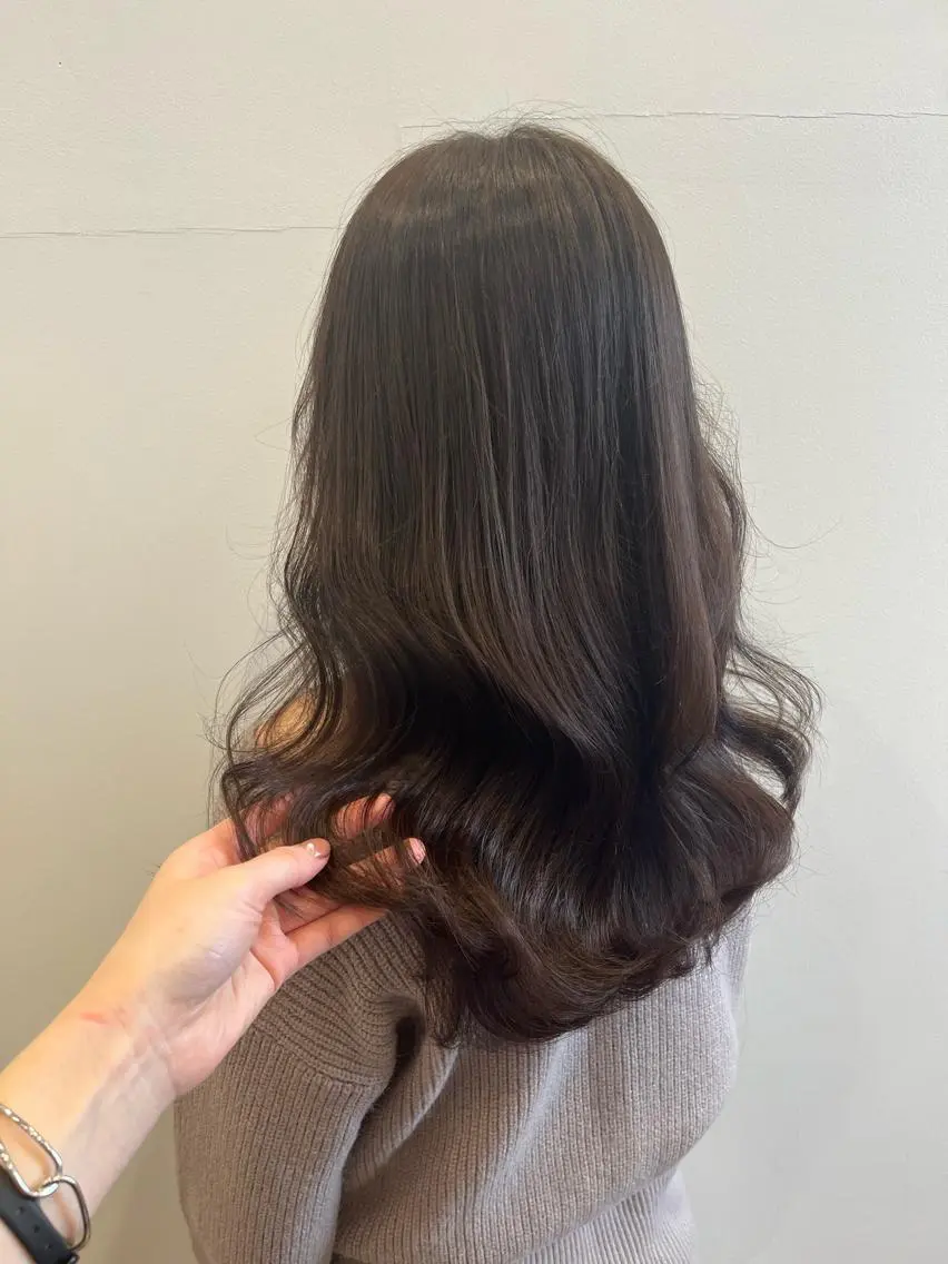 ロング チョコレートブラウン haruka 🩶のヘアスタイル
