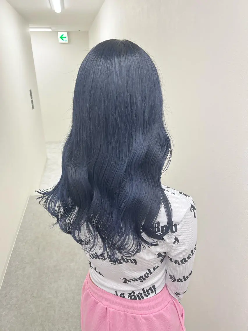 ロング トレンドレイヤー No.1/KOHEIのヘアスタイル