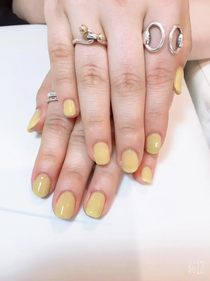 ネイル ワンカラーネイル nailsalon SIMB.のネイルデザイン