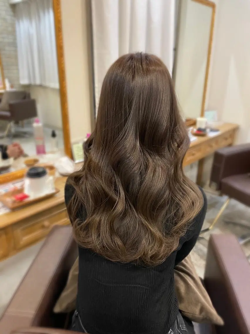 セミロング カラー ヘアアレンジ ベージュカラー ブリーチ ブラウンカラー ブリーチなしカラー カット ヘアカラー トリートメント 髪質改善×レイヤー 🫧松野力也のヘアスタイル