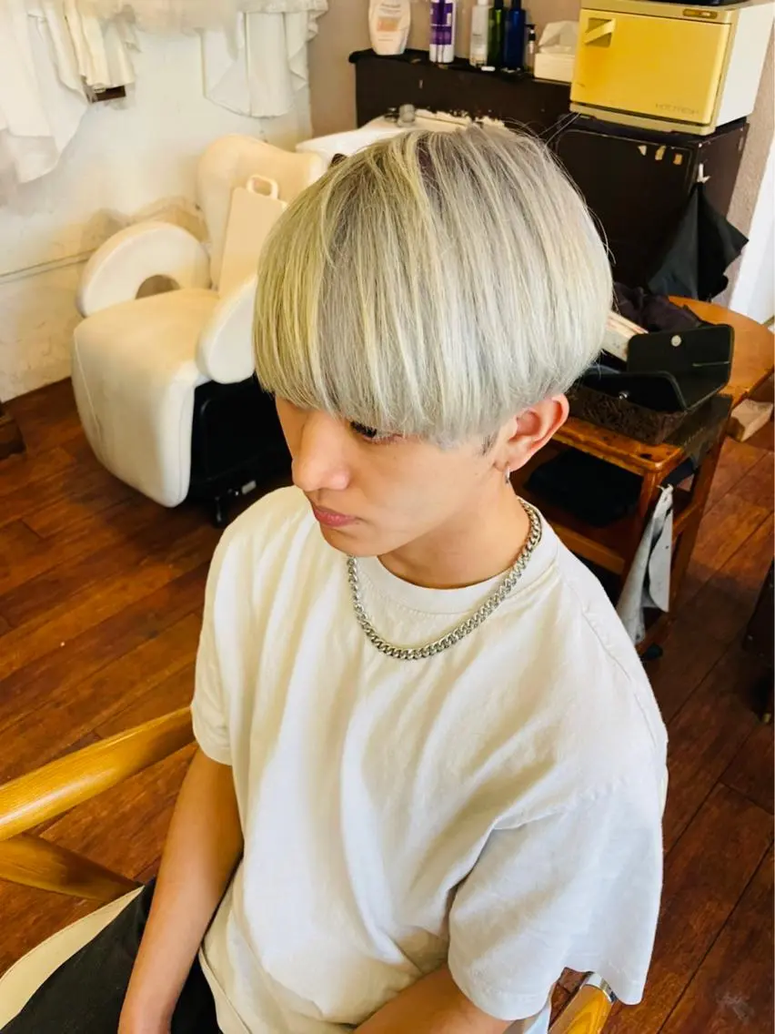 カラー ブリーチ ヘアカラー トリートメント 💇‍♀️ KENのヘアスタイル
