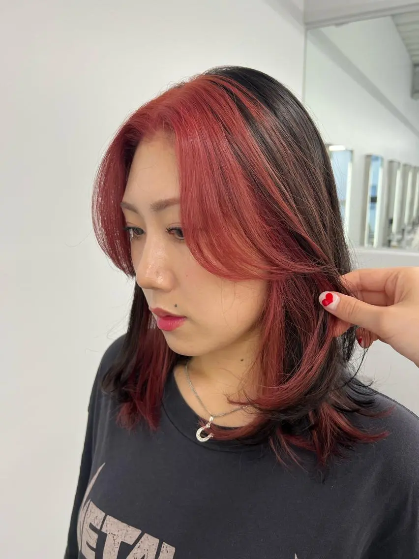 カラー MYRTLE Mifūのヘアスタイル