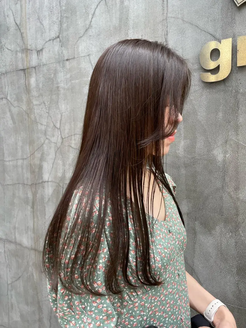 ロング カラー パーマ ヘアアレンジ ヘアカラー 縮毛矯正 トリートメント くびれレイヤー/艶 カラー　MADOKAのヘアスタイル