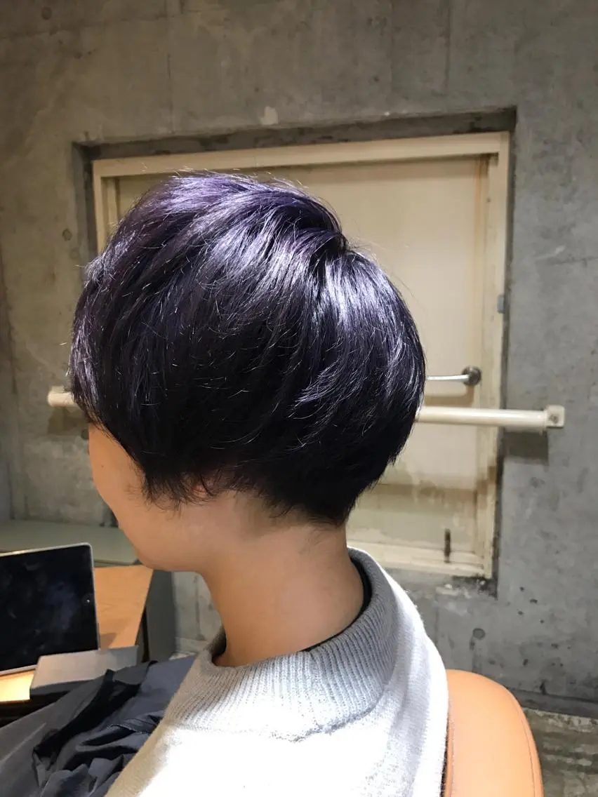 ショート カラー ブリーチ パープルカラー サロンドミルク 原宿のヘアスタイル