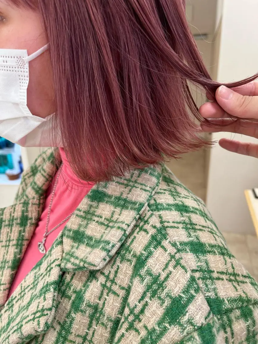 セミロング カラー 暖色/ブリーチカラー 🎀 M i k uのヘアスタイル