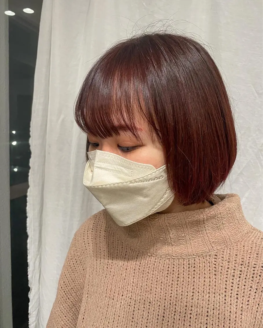 ショート カラー ブリーチ ピンクカラー レッドカラー 井上 葉月のヘアスタイル