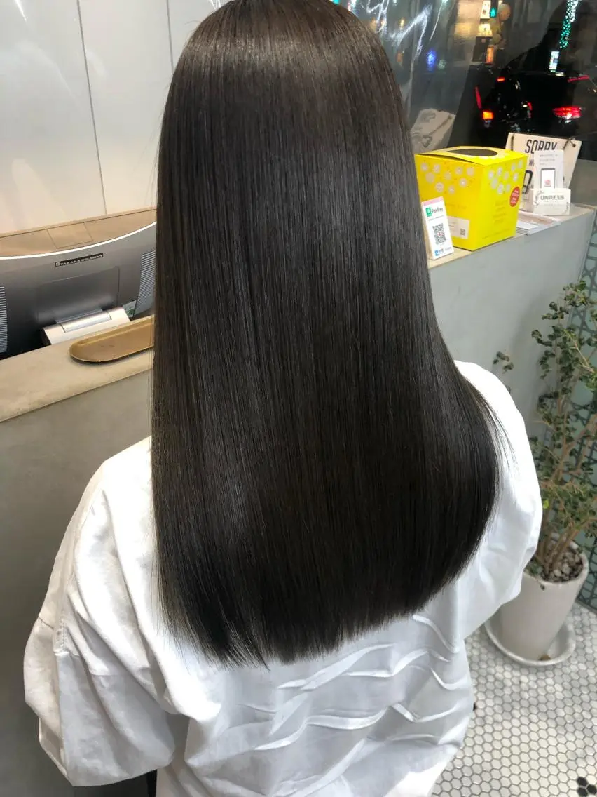 セミロング ヘアカラー トリートメント 【髪質改善特化･ 福田航洋】のヘアスタイル