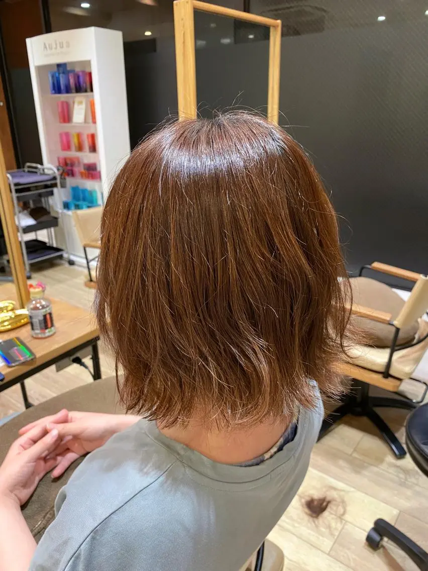 ミディアム ボブ 外ハネヘア 韓国トレンドヘア しゅーやのヘアスタイル