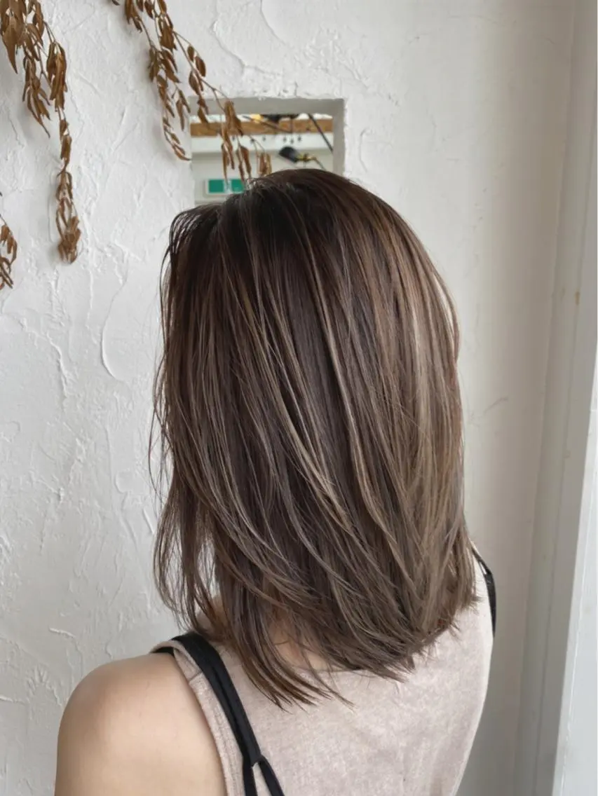 ミディアム カラー パーマ メンズ ネイル 豊橋美容院 ソンリエのヘアスタイル