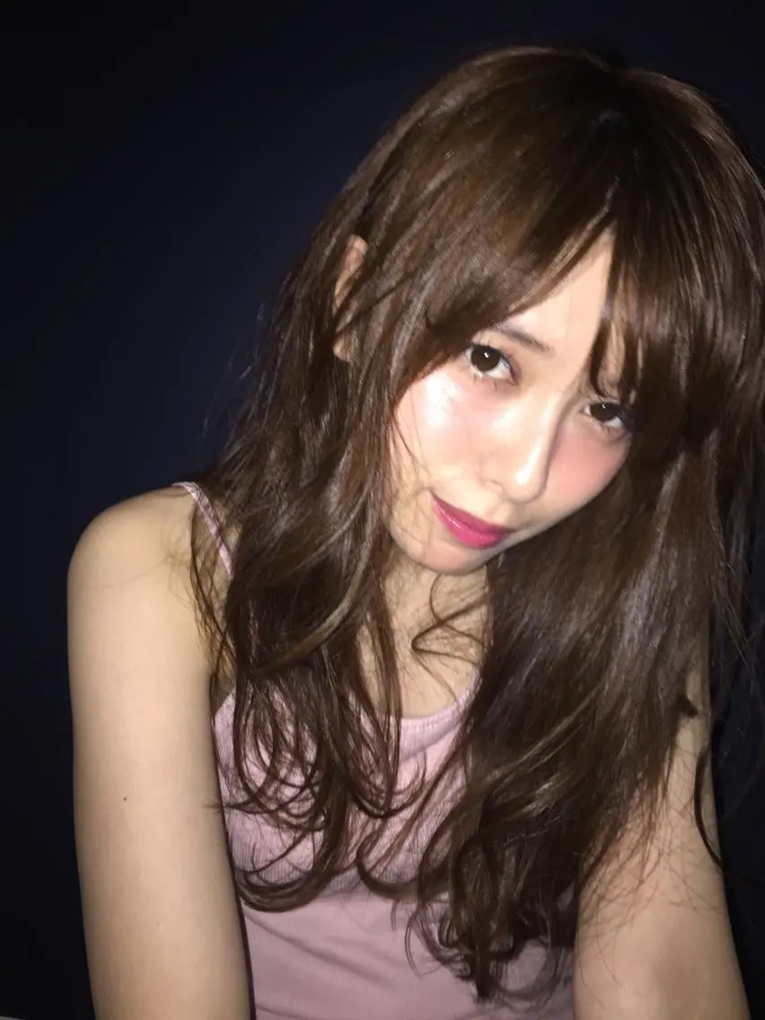 セミロング ロング カラー パーマ 💁♂️メンズカッ トパーマ💈大田涼華のヘアスタイル