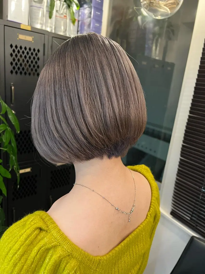 ショート カラー カット ヘアカラー トリートメント ヘッドスパ 最高級髪質改善🥇 小玉美菜のヘアスタイル