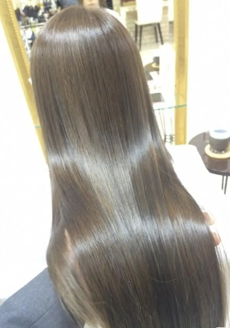 🇰🇷韓国風艶髪✨ 髪質改善 倉岡しおんのヘアスタイル