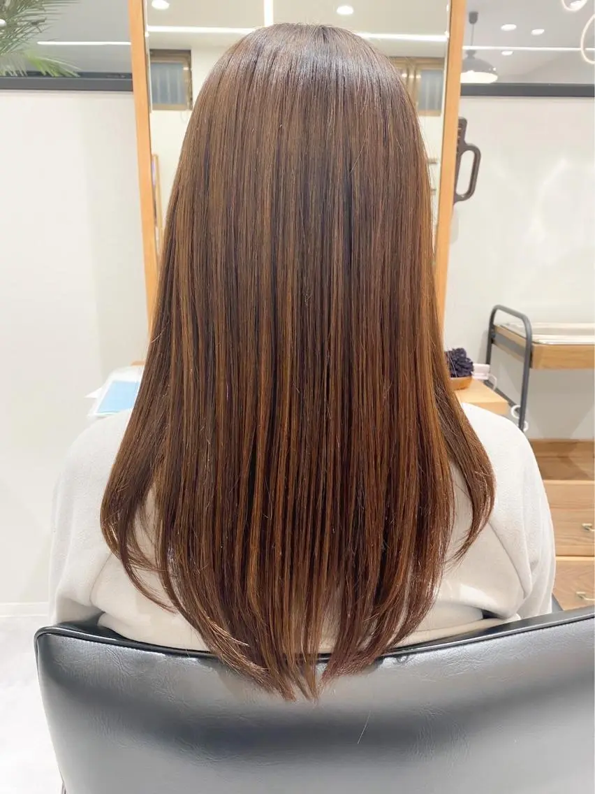 カラー 宮本 和真のヘアスタイル