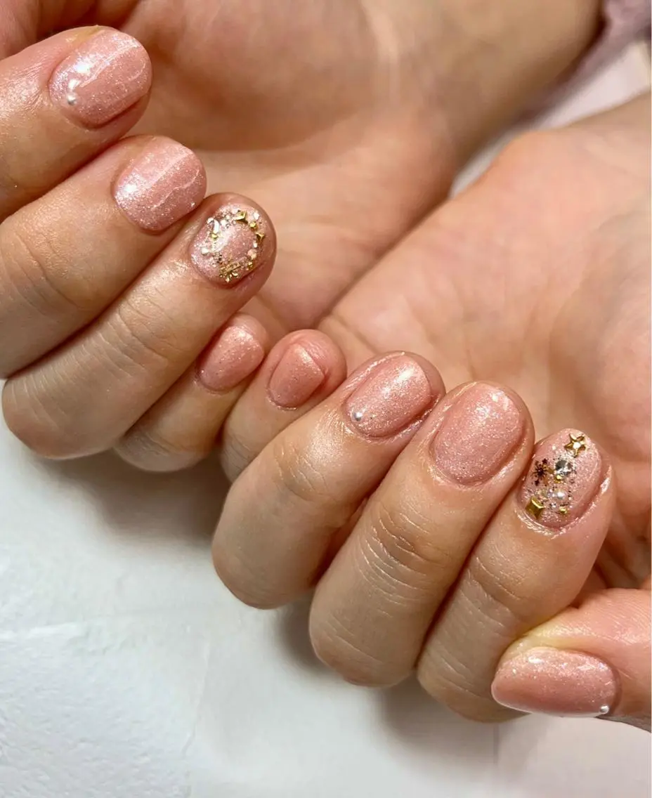 ネイル ショートネイル 冬ネイル クリスマス ハンドネイル FASTNAIL PLUS 新宿店のネイルデザイン