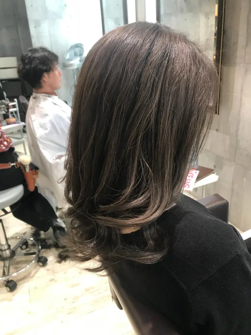 セミロング カラー パーマ ヘアアレンジ メンズ キッズ ネイル マツエク・マツパ カット ヘアカラー トリートメント EnBlesS西宮 マンツーマン神道有基のヘアスタイル