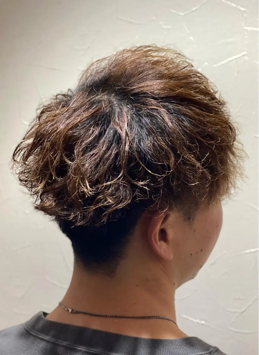 ショート パーマ 浅見 天翔のヘアスタイル