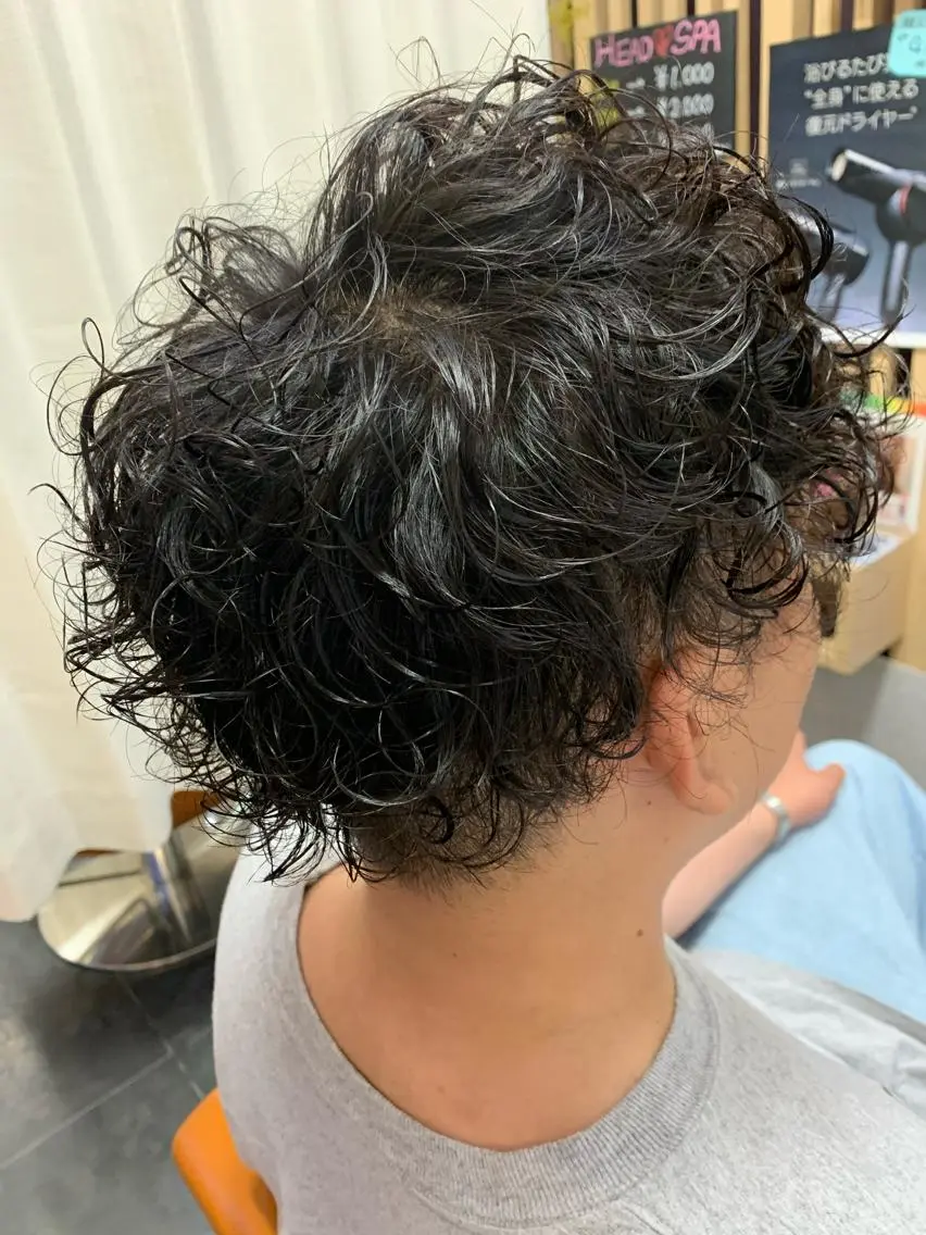 ショート パーマ メンズ メンズ特化西村 雄太のヘアスタイル