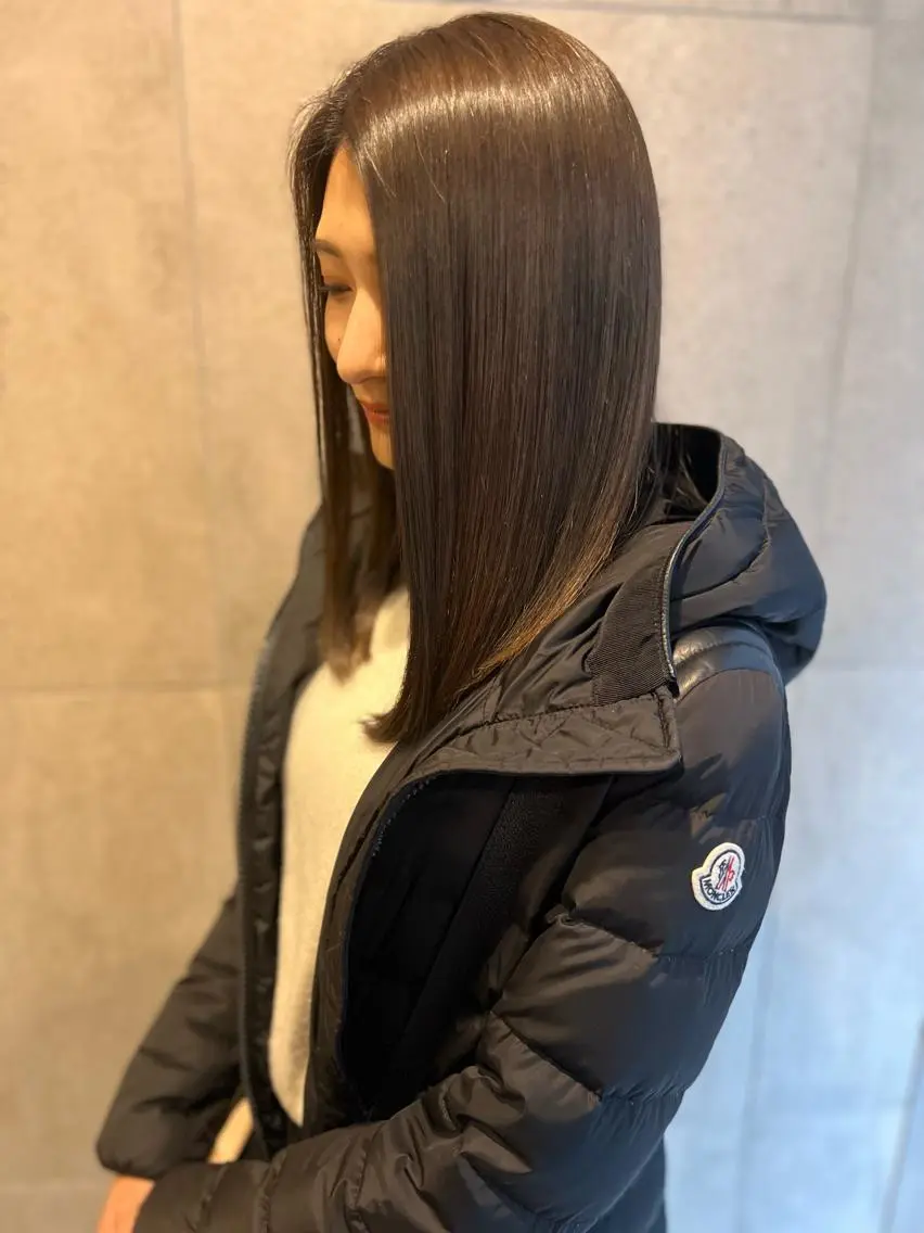 セミロング カット ヘアカラー トリートメント 増田 晃士のヘアスタイル