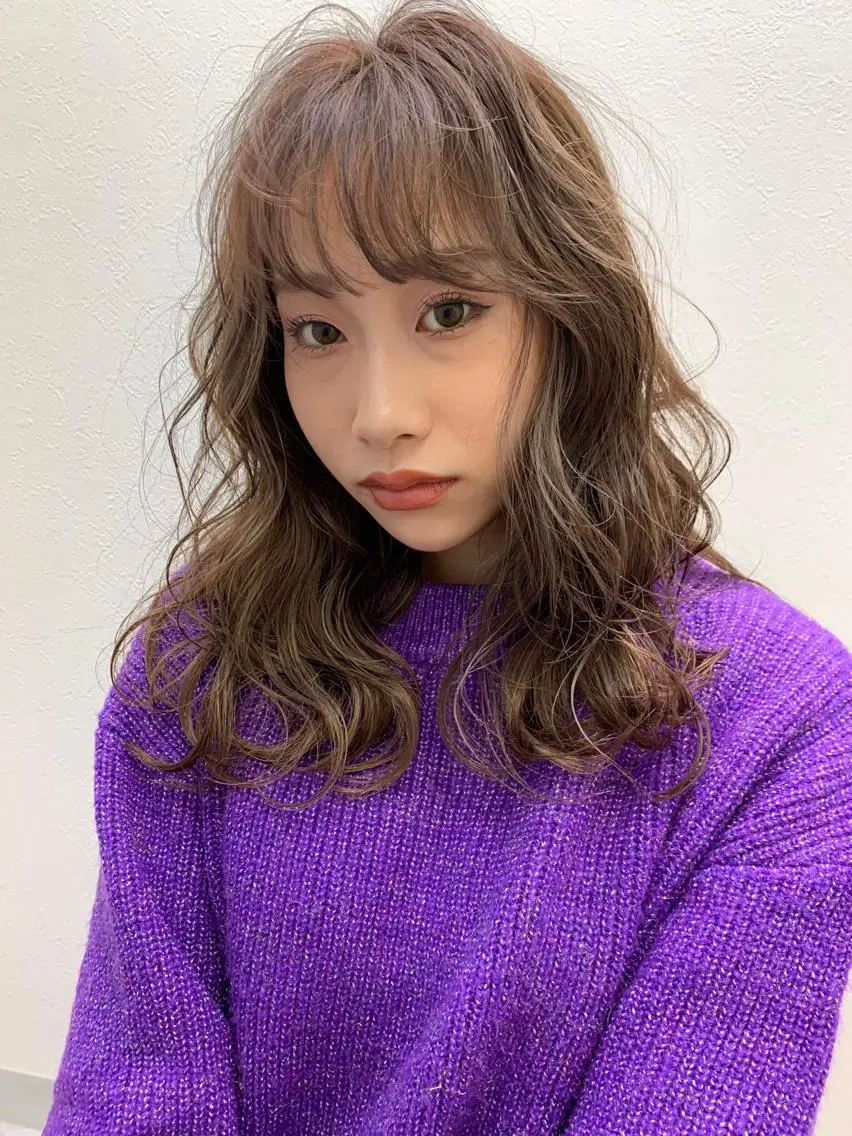 ロング カット ヘアカラー トリートメント AKANE 【zina新宿】のヘアスタイル