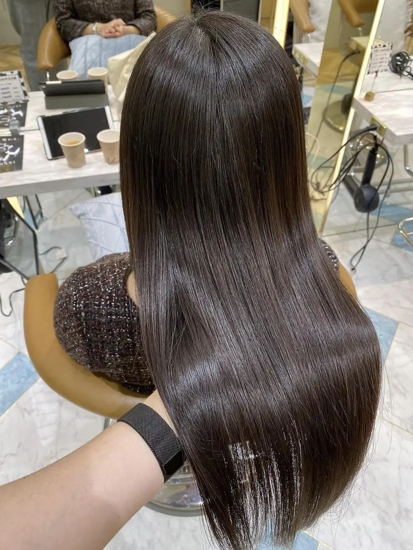 ロング ❣️心斎橋髪質改善 鈴木佑弥❣️のヘアスタイル