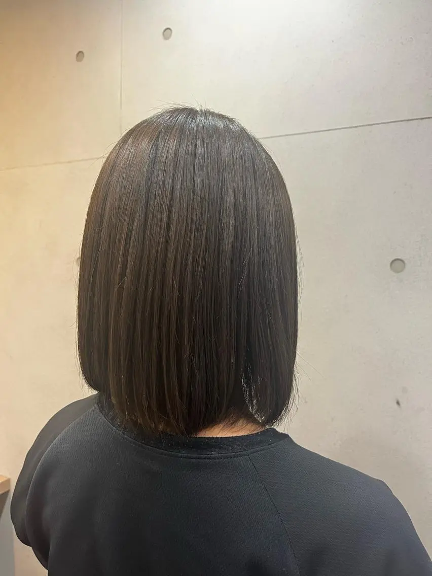 ミディアム おせ ちさとのヘアスタイル