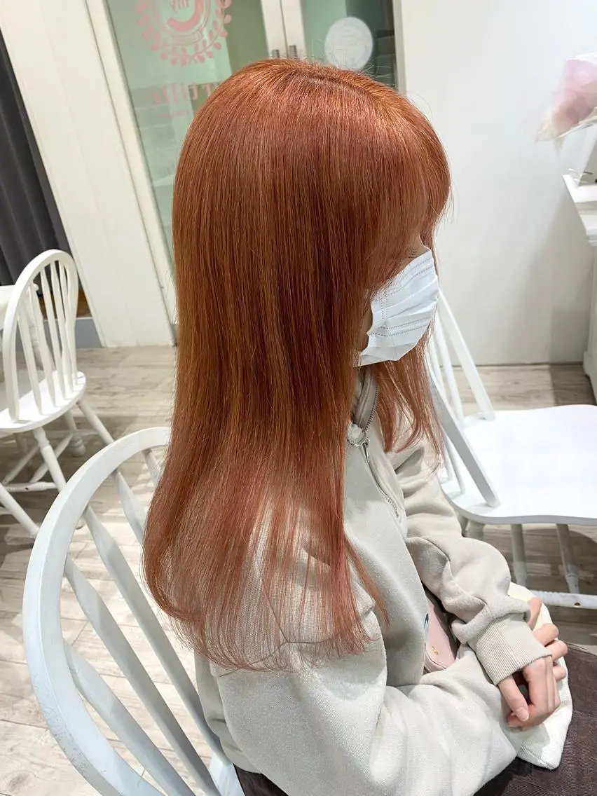 ロング カラー ベージュカラー ブリーチ オレンジ オレンジベージュ カット ヘアカラー トリートメント 暖色カラー✨️ 門内 梨真のヘアスタイル
