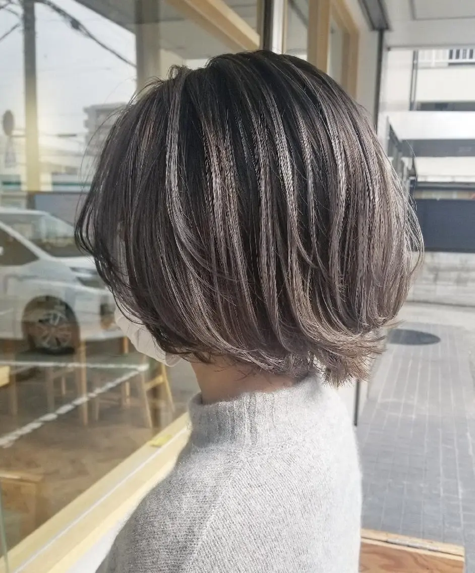 ショート カラー バレイヤージュ レイヤーカット belta 姫路山吹 カラーモデル募集のヘアスタイル