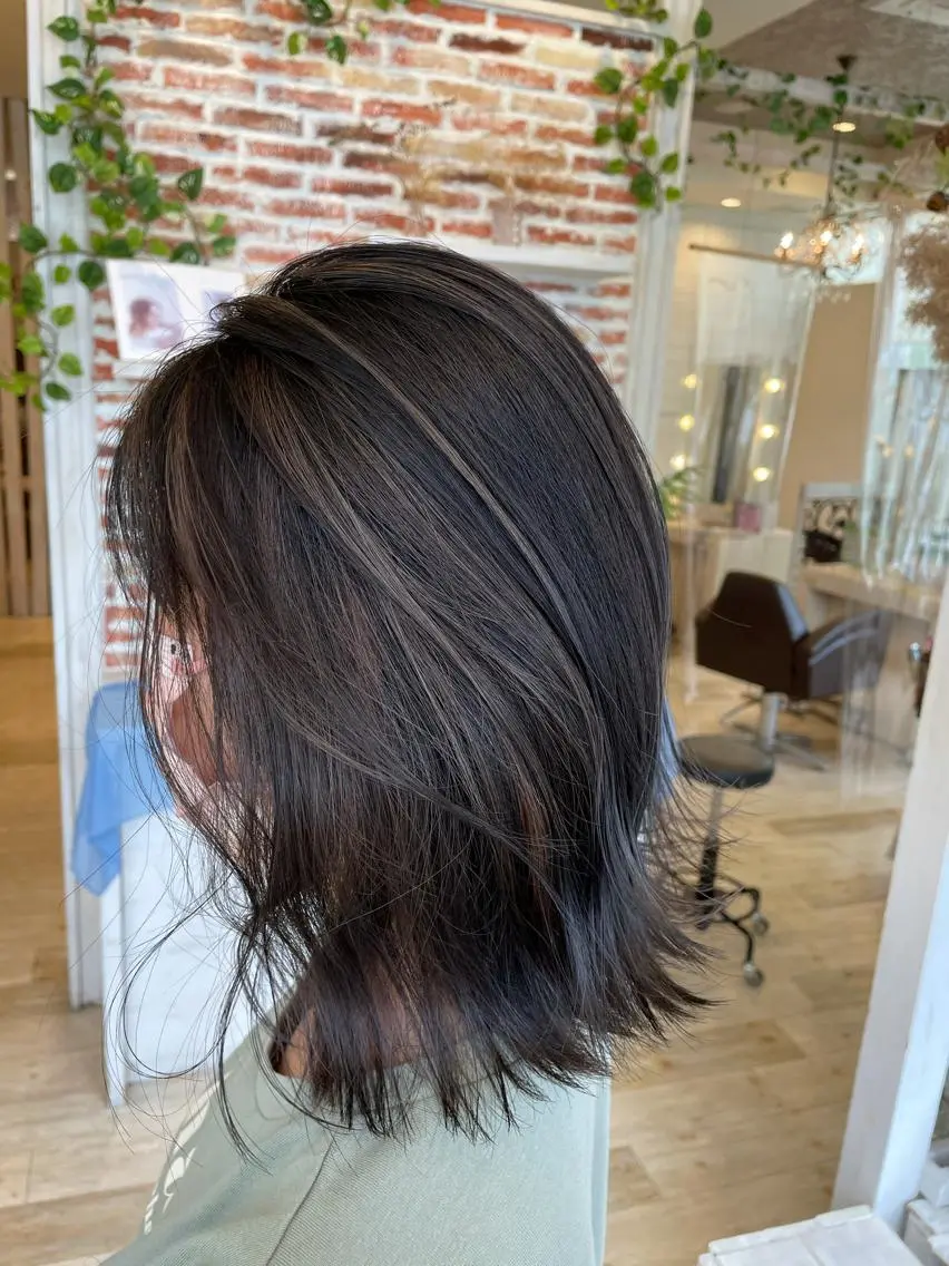 セミロング カラー ハイライトカラー ハイライト 東恩納 誠のヘアスタイル
