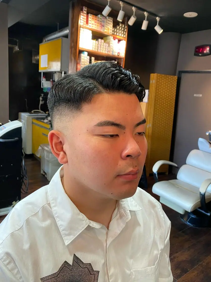 メンズ フェードカット メンズサロン AXLのヘアスタイル