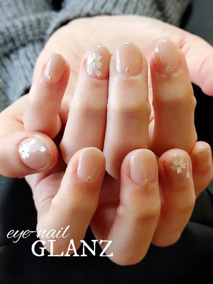 ネイル 沖縄市美原NAiL  SalonGLANZのネイルデザイン