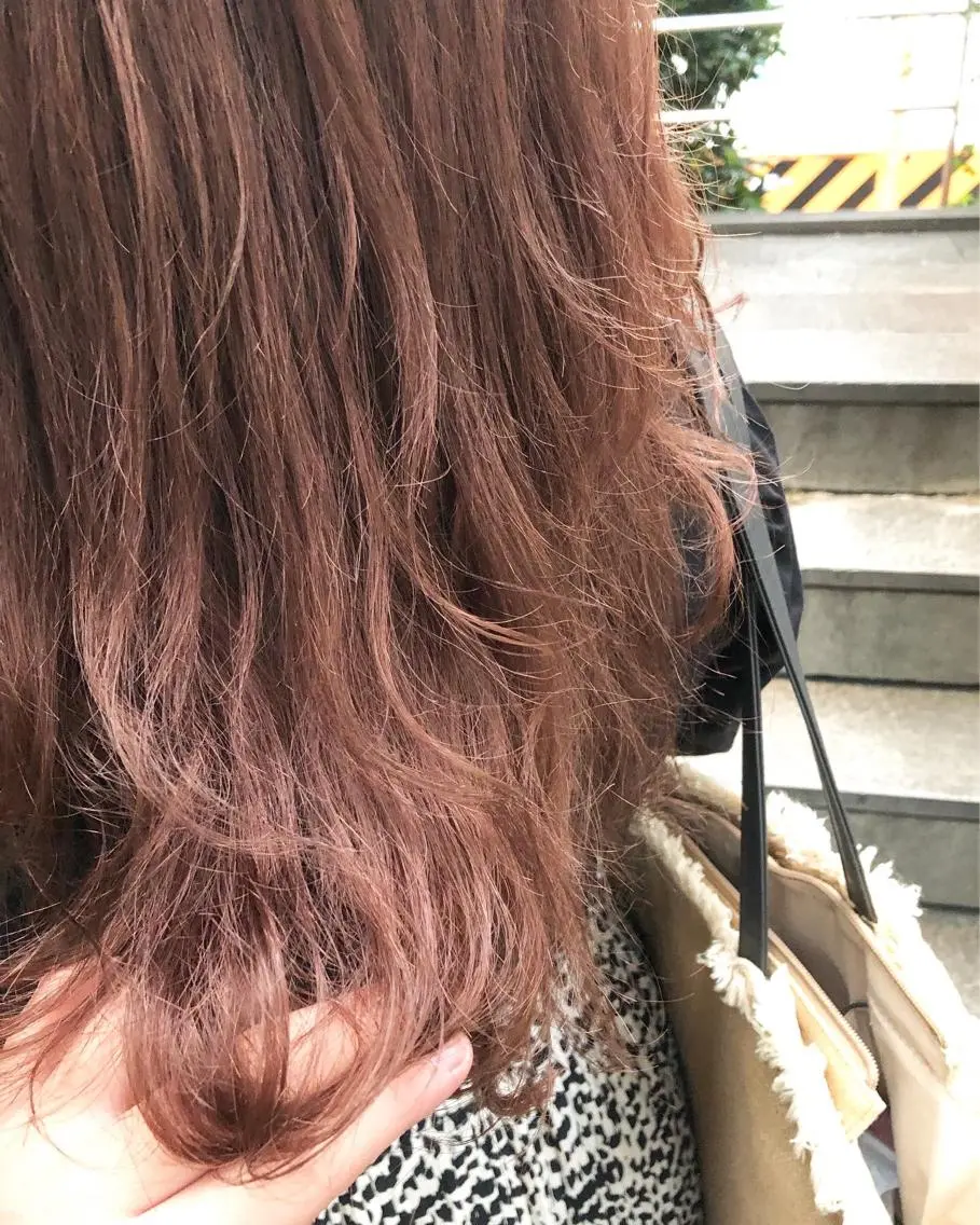 ロング カラー ヘアアレンジ ブリーチ ブラウンカラー ピンクカラー ピンクブラウン ヘアカラー メンズ特化✂️栗原 侑也のヘアスタイル