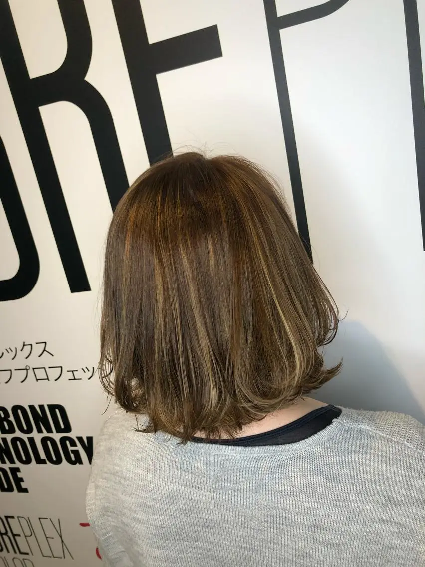 ミディアム カラー ハイライトカラー ハイライト カット 宮下 愛璃紗のヘアスタイル