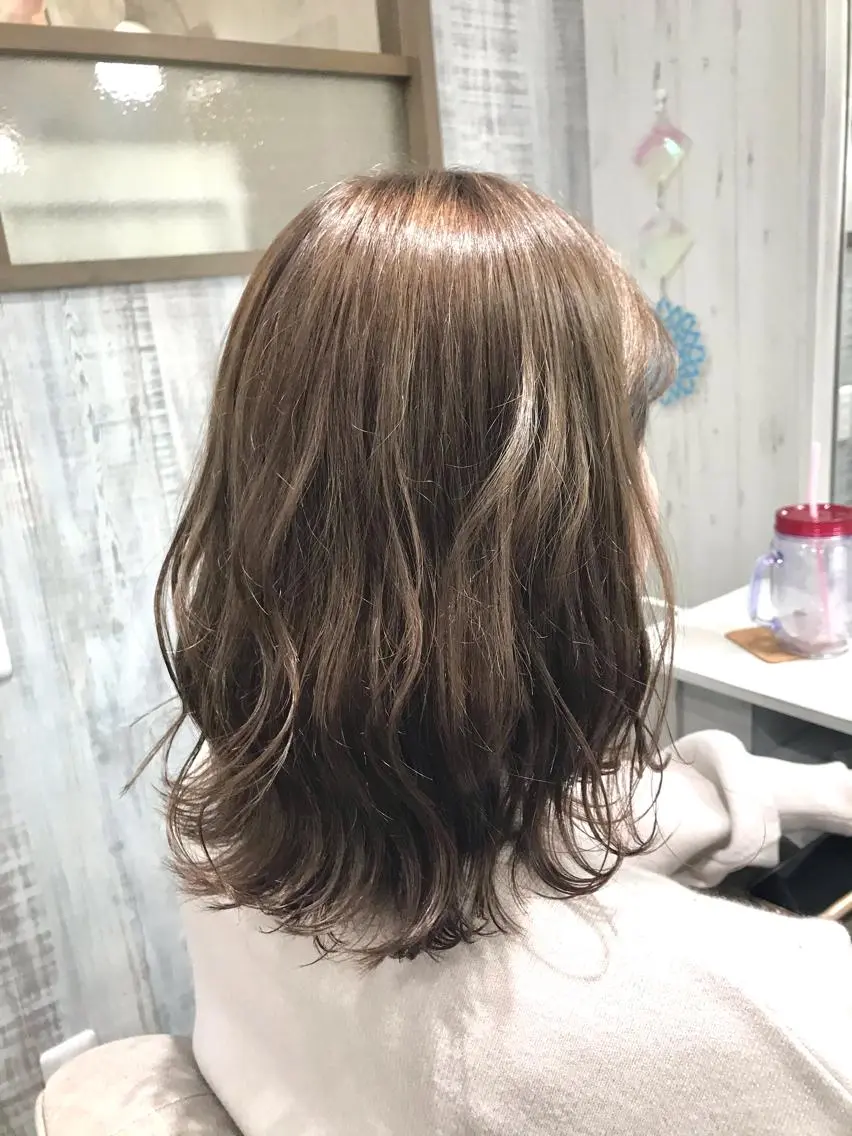 ミディアム ネモトメイナ🌿 今月末で退職しますのヘアスタイル