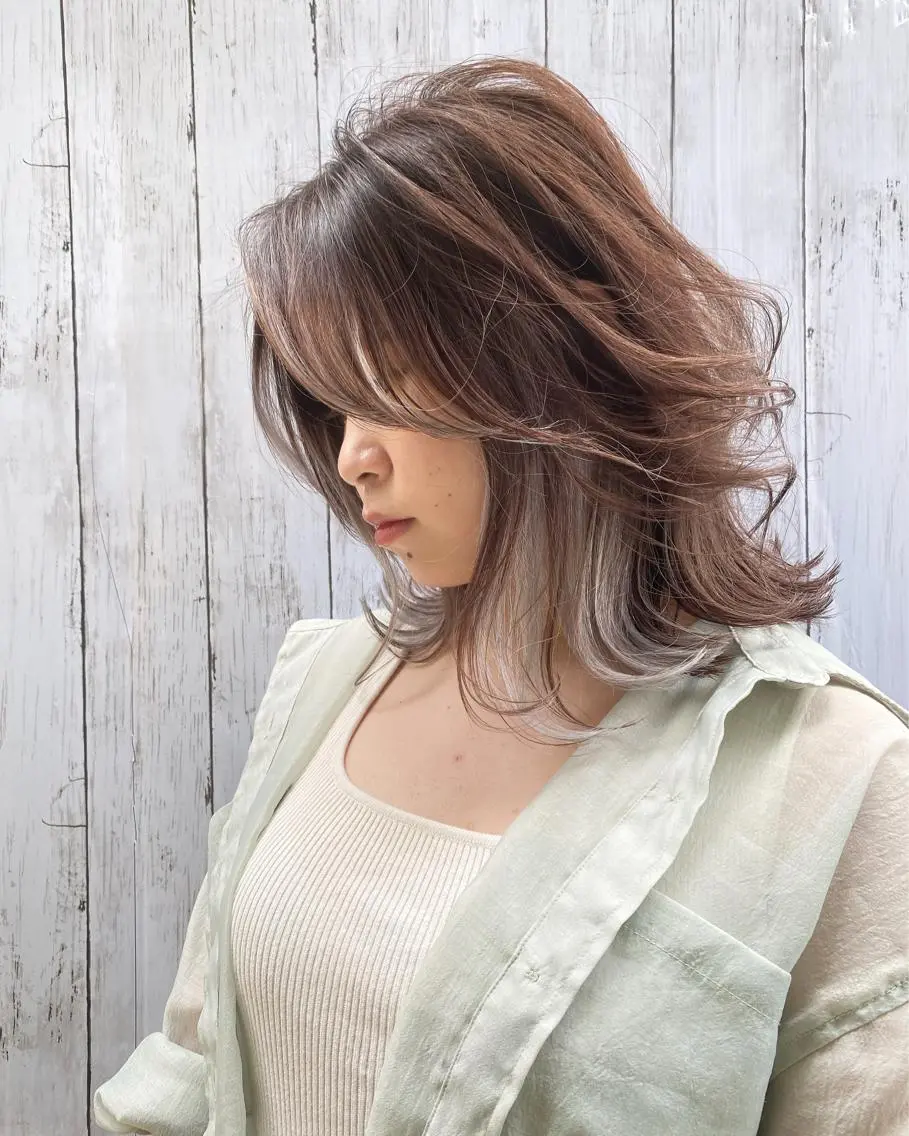 ミディアム カラー ハイライトカラー ハイライト grand juteのヘアスタイル