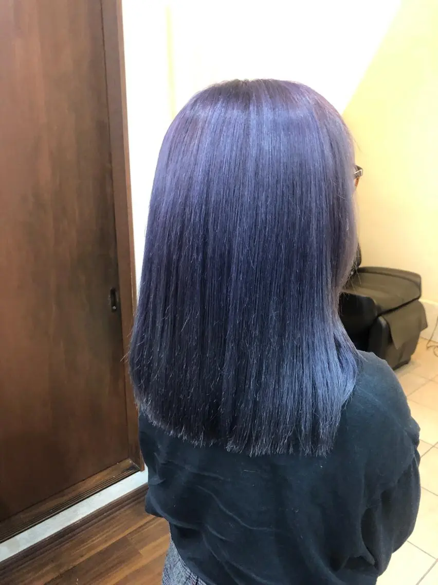 ミディアム カイリ /レイヤーカットのヘアスタイル