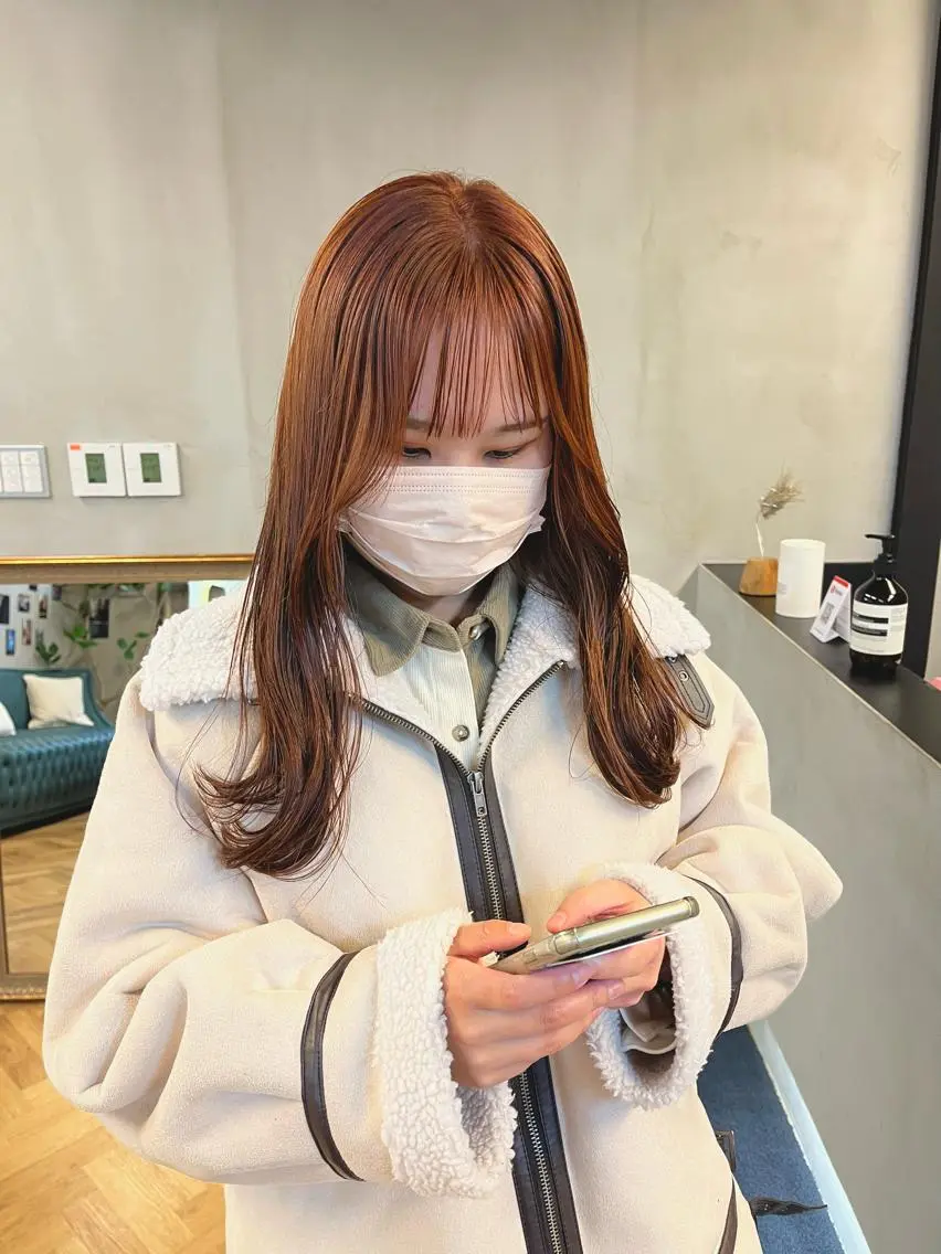 ロング カラー ブリーチ ダブルカラー ブリーチなしカラー カット ヘアカラー トリートメント ena/ブリーチなし 透明感・レイヤー🎀のヘアスタイル