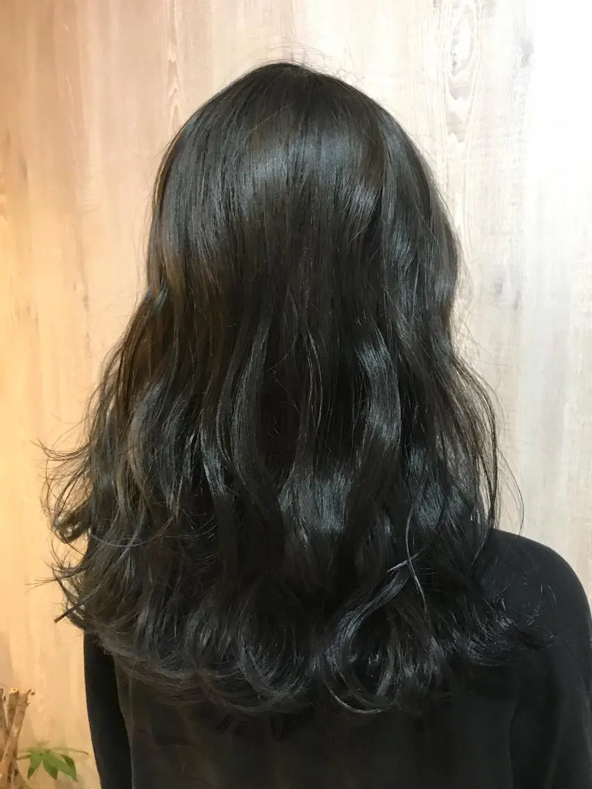 セミロング カラー 🦋Oasis RINA 🦋のヘアスタイル