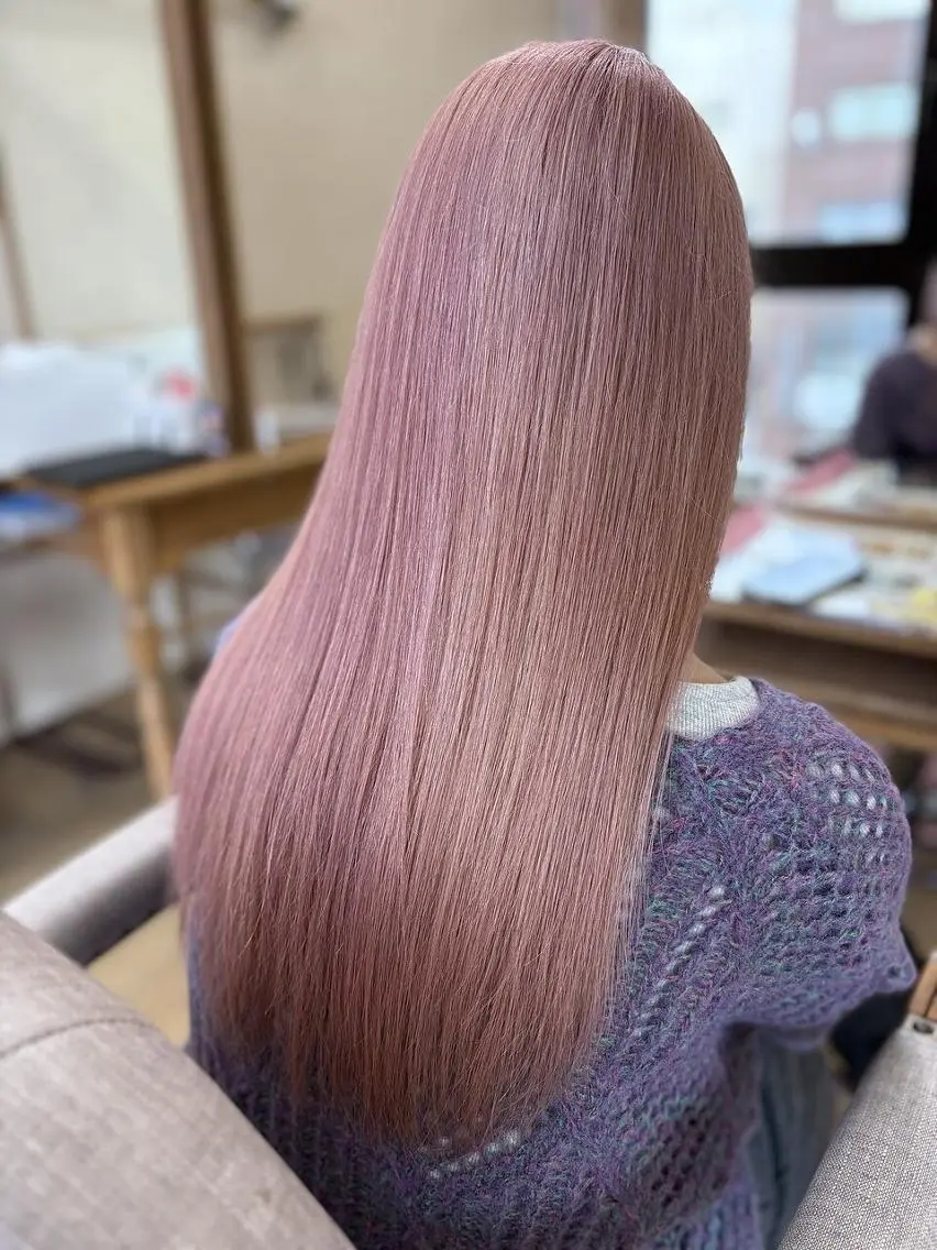 ロング Mirashy 成田のヘアスタイル
