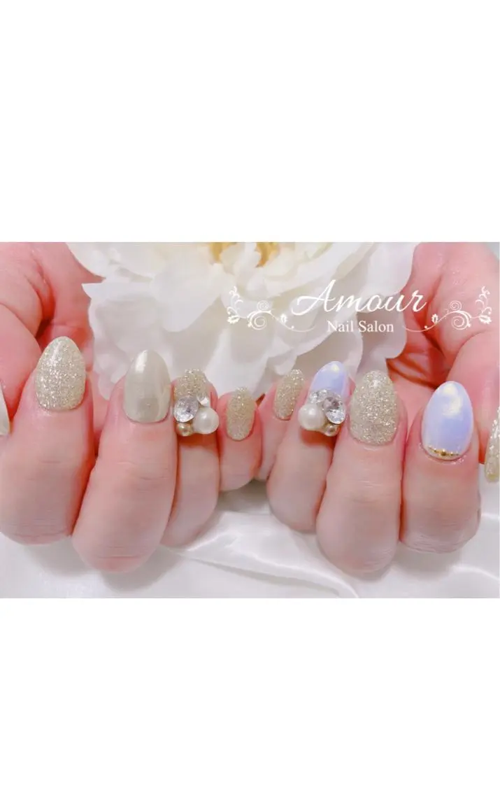 ネイル ゴールド ラメ(グリッター) ミラーネイル シルバー nailsalon ♡amour♡のネイルデザイン