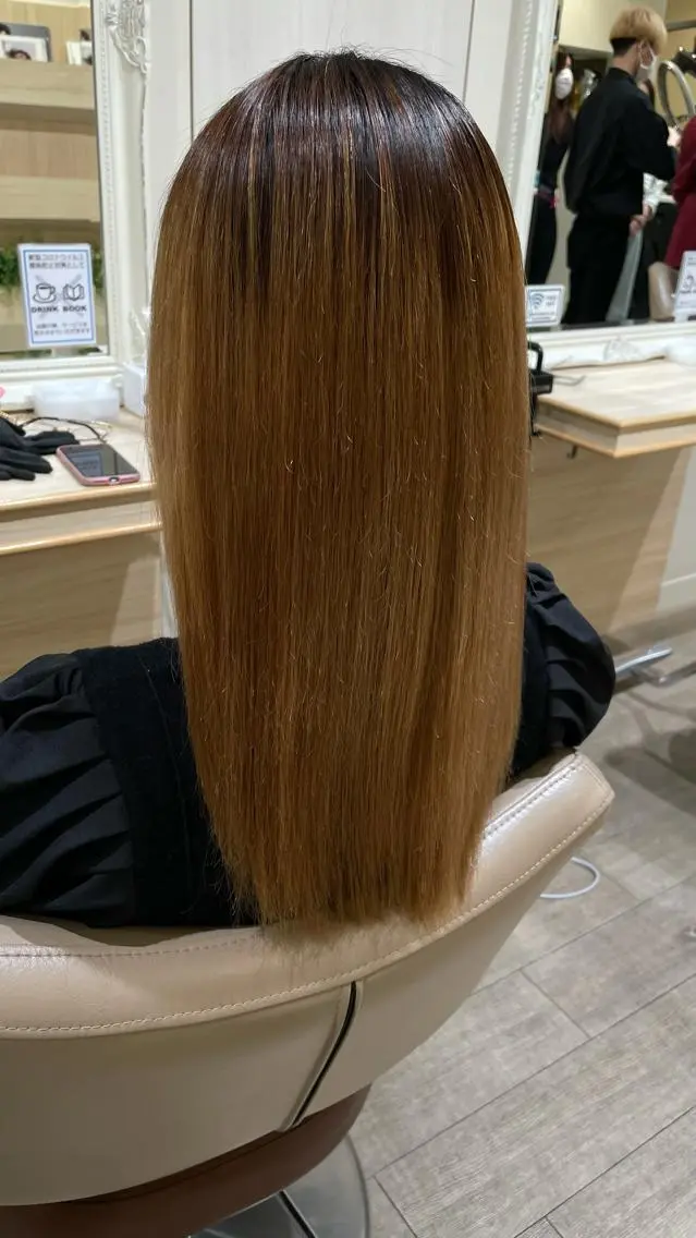 ロング Ash 本八幡のヘアスタイル