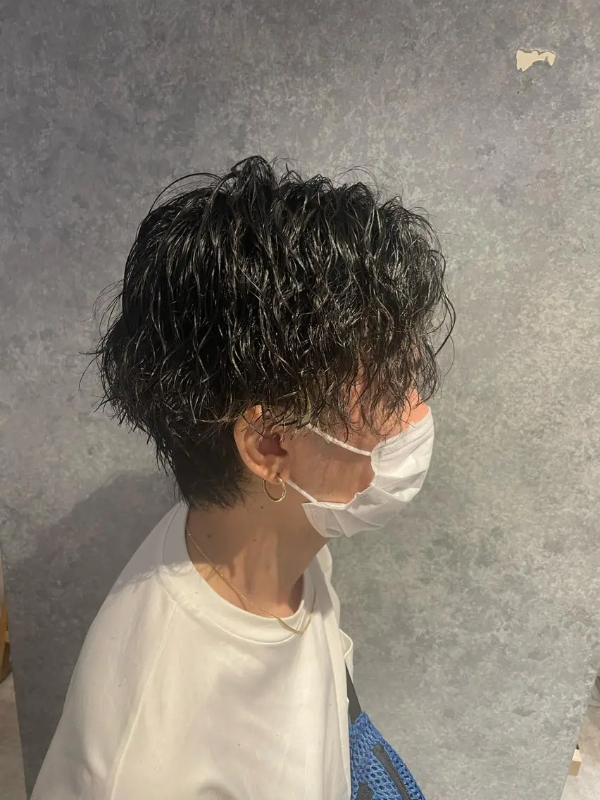 メンズ メンズパーマ AiRU hair MARINAのヘアスタイル