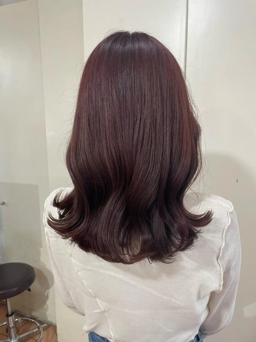 セミロング カラー カシス ピンクカラー 🦋透明感 艶カラー Rie🦋のヘアスタイル