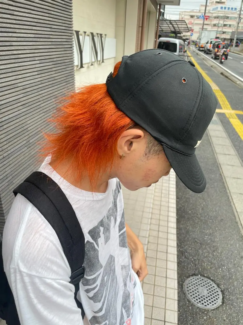 ショート カラー メンズ メンズブリーチ ブリーチ オレンジ 海外レイヤー/赤み 消しカラー/上原聖奈のヘアスタイル