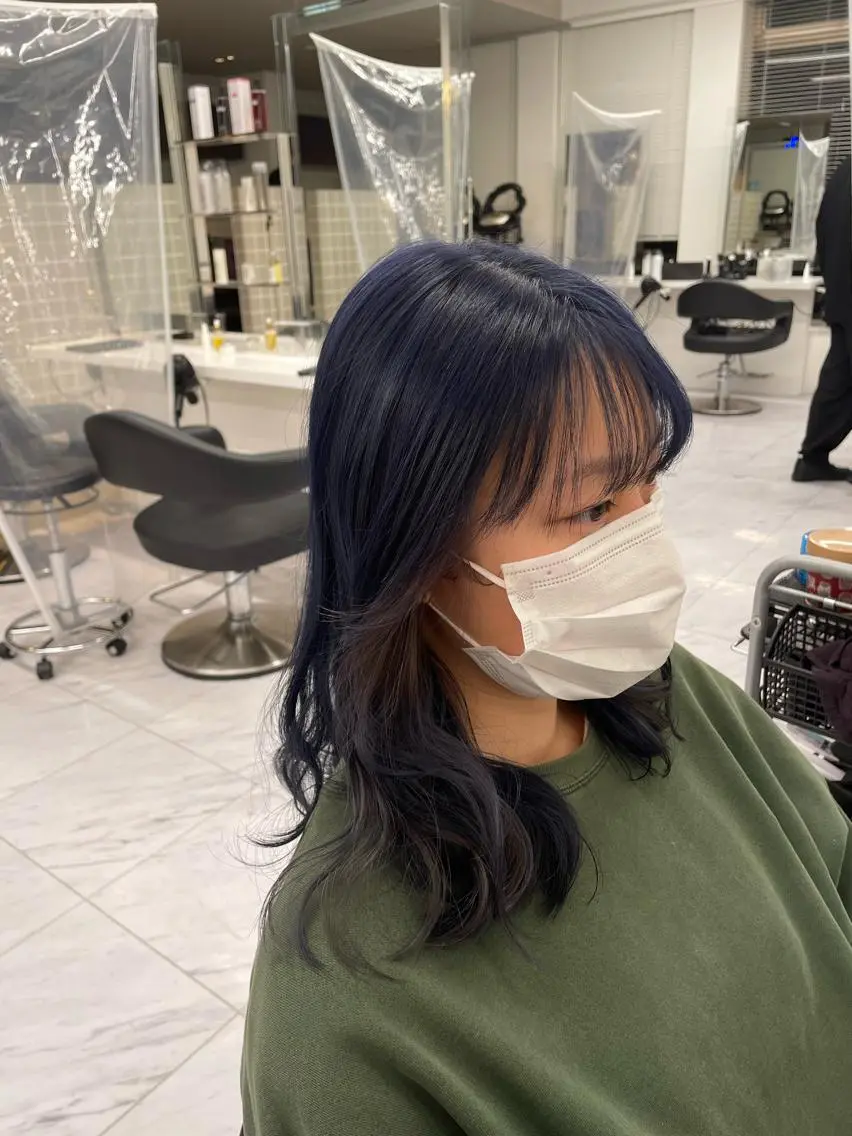 ミディアム カラー パーマ ヘアアレンジ メンズ キッズ ネイル マツエク・マツパ アイブロウ ヘアカラー トリートメント 🦋縮毛/韓国レイヤ ー/透明感カラー🦋のヘアスタイル