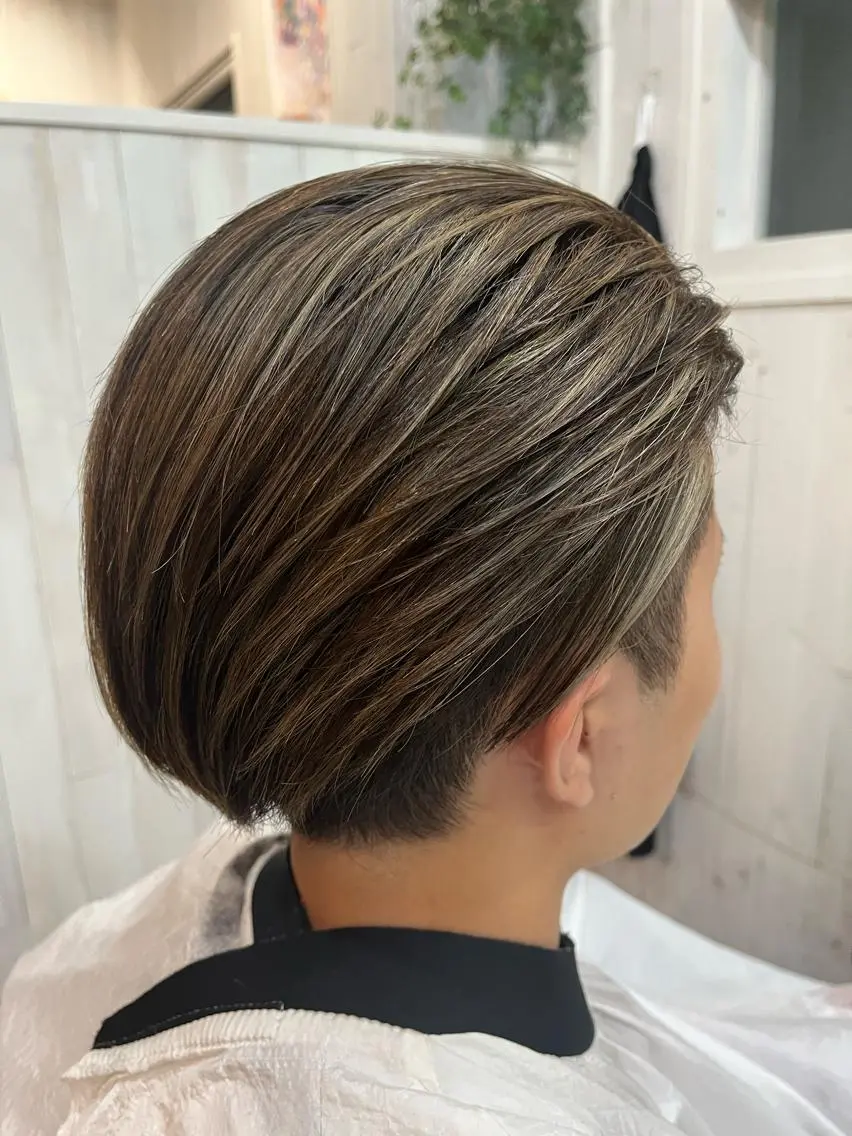ショート 紙屋 隼人のヘアスタイル