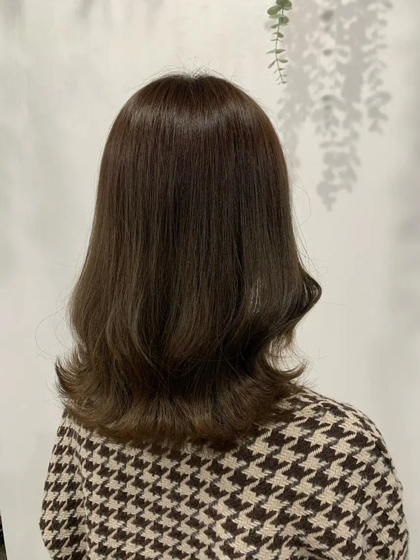 ミディアム 堀田 英樹のヘアスタイル