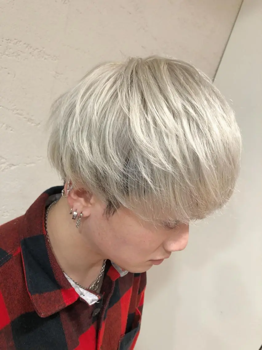 ショート カラー メンズ ヘアカラー watanabe kazukiのヘアスタイル